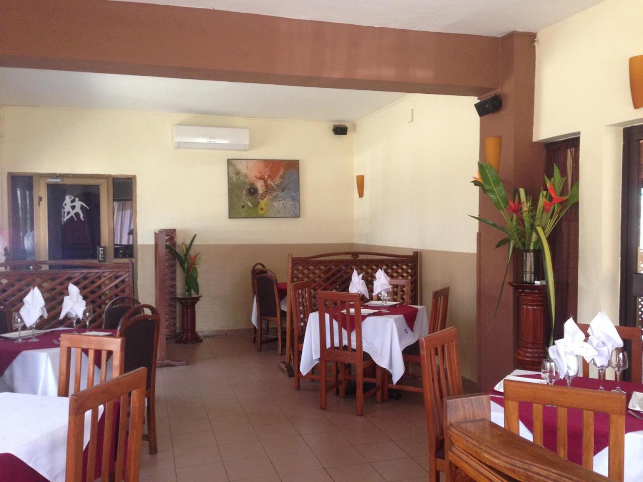 Acropole Hotel كوتونو المظهر الخارجي الصورة